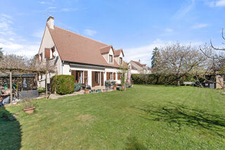  Maison � vendre 8 pi�ces 218 m�