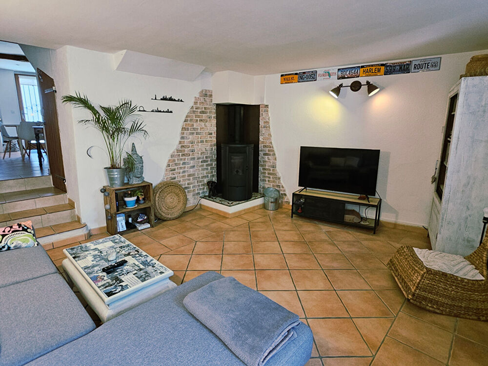 Location Maison Montfort Sur Argens - Maison de village de 85m² avec belle terrasse Montfort sur argens