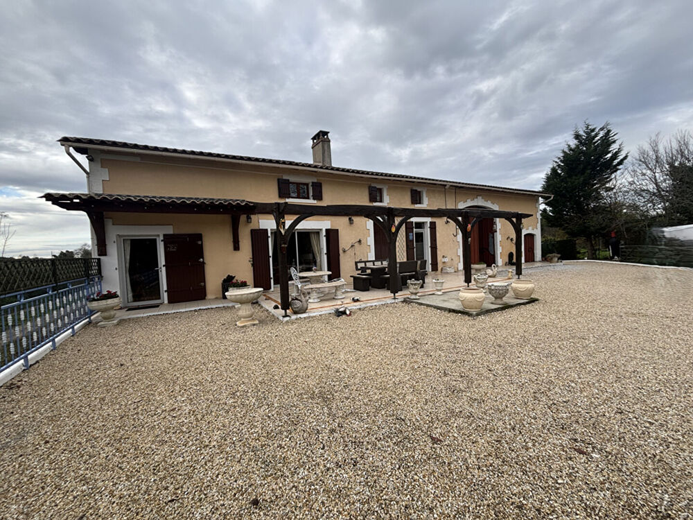 magnifique maison de 7 pièce(s) 202 m2 avec grange de 85m²