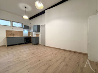  Appartement à louer 2 pièces 42 m²