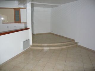  Appartement � louer 4 pi�ces 73 m�
