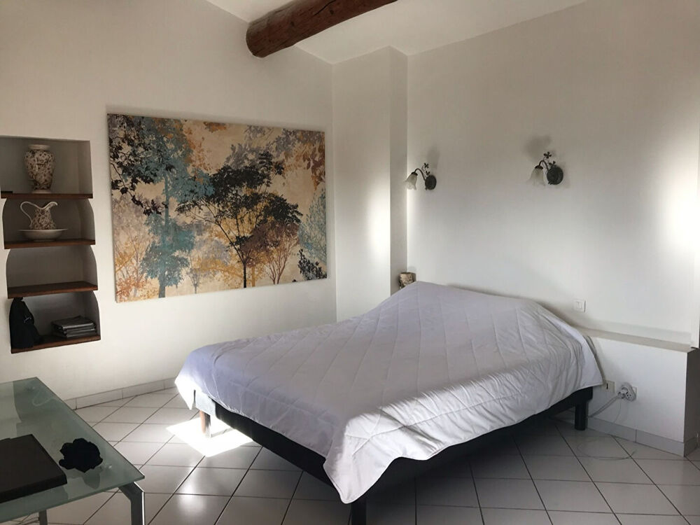 Location Appartement Appartement  4 pièces 130m2 en duplex dans maison  Carros les plans avec terrasse et parkings Carros