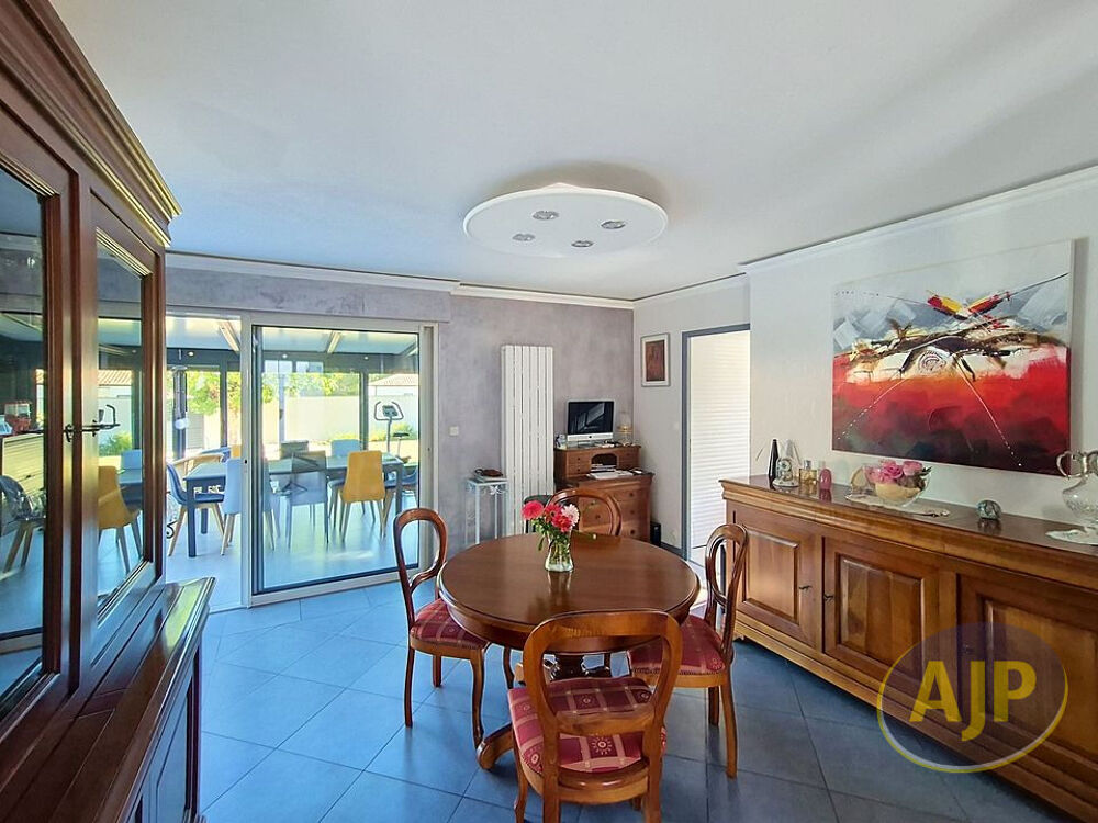 Vente Maison Maison Montaigu Vendee 5 pièce(s) 151 m2 Montaigu vendee