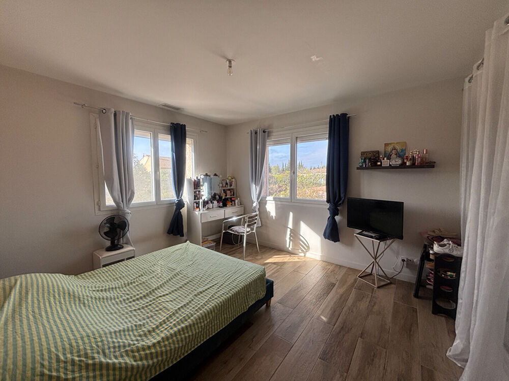 Vente Maison Maison avec piscine, garage et T2 attenant entre Narbonne et Carcassonne Roubia