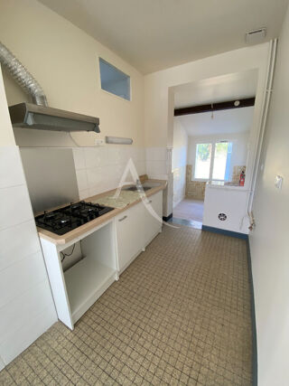  Maison à louer 4 pièces 79 m²