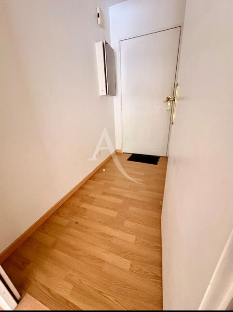  Appartement � louer 1 pi�ce 27 m�