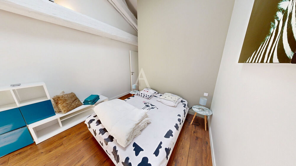 à vendre  Maison Névian (11200)