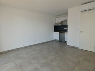  Appartement à louer 2 pièces 45 m²