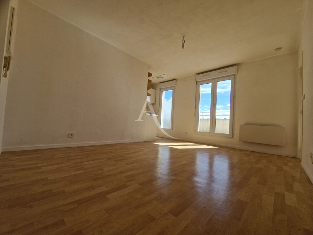 Appartement avec terrasse exceptionnelle 18M2