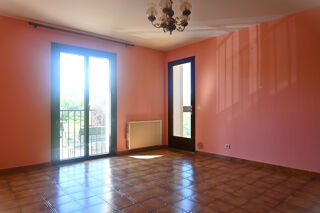  Appartement à louer 4 pièces 75 m²