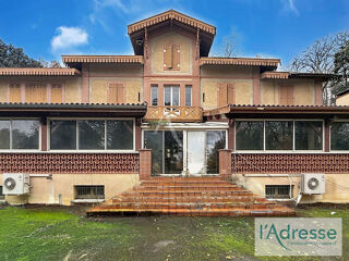  Villa � vendre 13 pi�ces 1028 m�