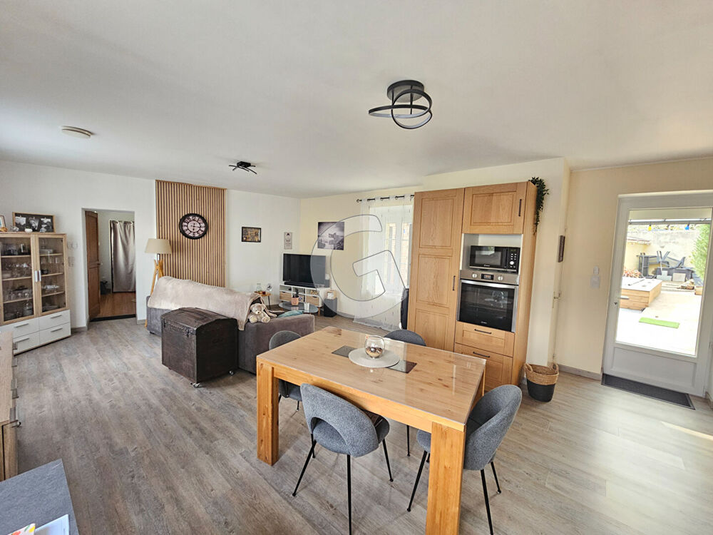 MAISON 4 PIECES- 112M² AVEC LOGEMENT INDÉPENDANT DE 31M²- À VENDRE À MOUTIERS-LES-MAUXFAITS