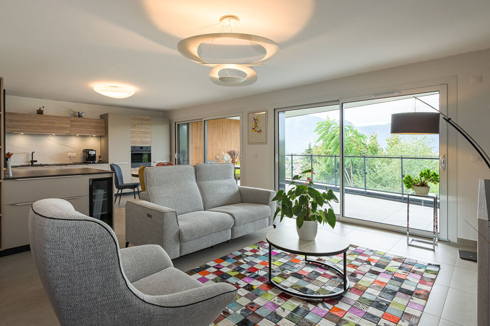 Vente Appartement Appartement T4 de 96 m² avec terrasse, garage double et cave Aix les bains
