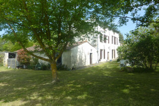  Maison à vendre 8 pièces 246 m²