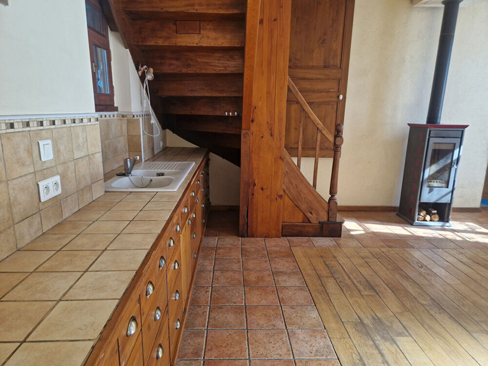 Vente Maison Maison de hameau avec garage et terrain Ganac