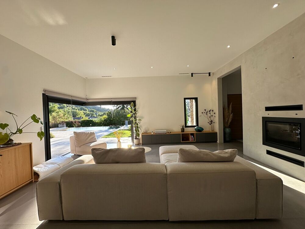 � vendre  Maison Mont�limar (26200)