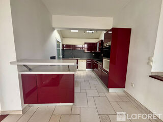  Maison � vendre 7 pi�ces 180 m�