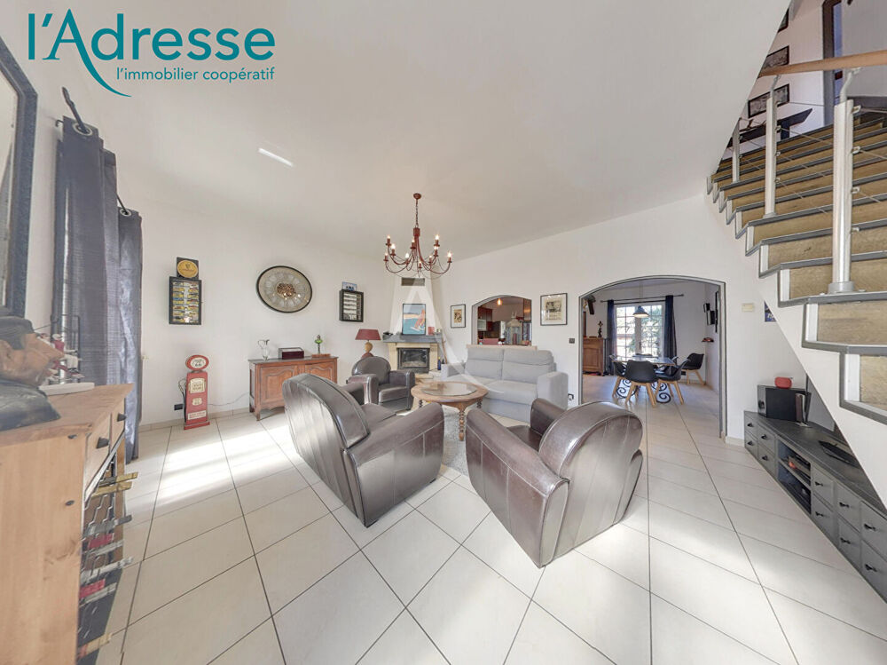 Vente Maison Maison  indépendante 167 m2 avec dépendance Champs sur marne