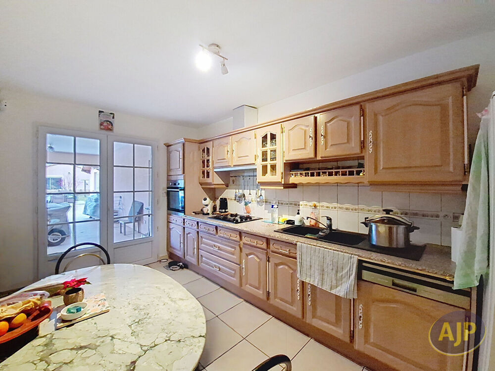 Maison Sainte Eulalie 5 pièce(s) 133 m2