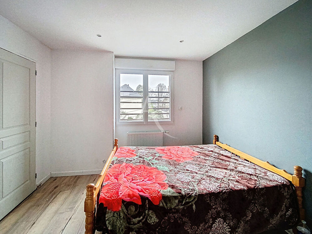 ANGERS SUD, Maison à fort potentiel , Tram Bamako à proximité
