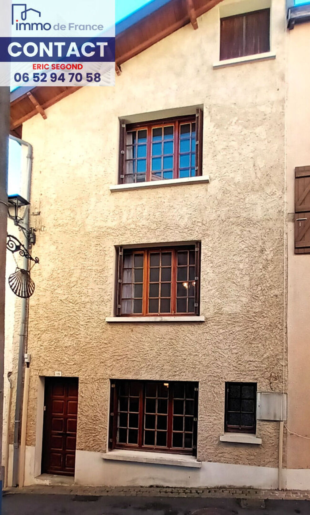 Vallée du Lot maison de village sur le chemin de St Jacques Compostelle
