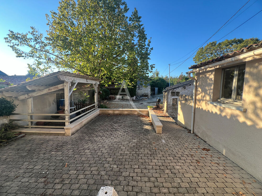 Vente Maison EXCLUSIVITE - DISSAY - MAISON AVEC CACHET - 85m2 - 2/3 CHAMBRES - CLIMATISEE Dissay