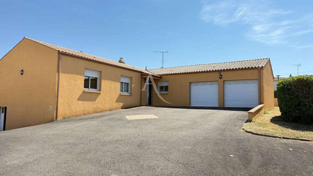 Maison 6 pièces 122 m² · à Saint Florent des Bois · 122 m² · 297 000 €