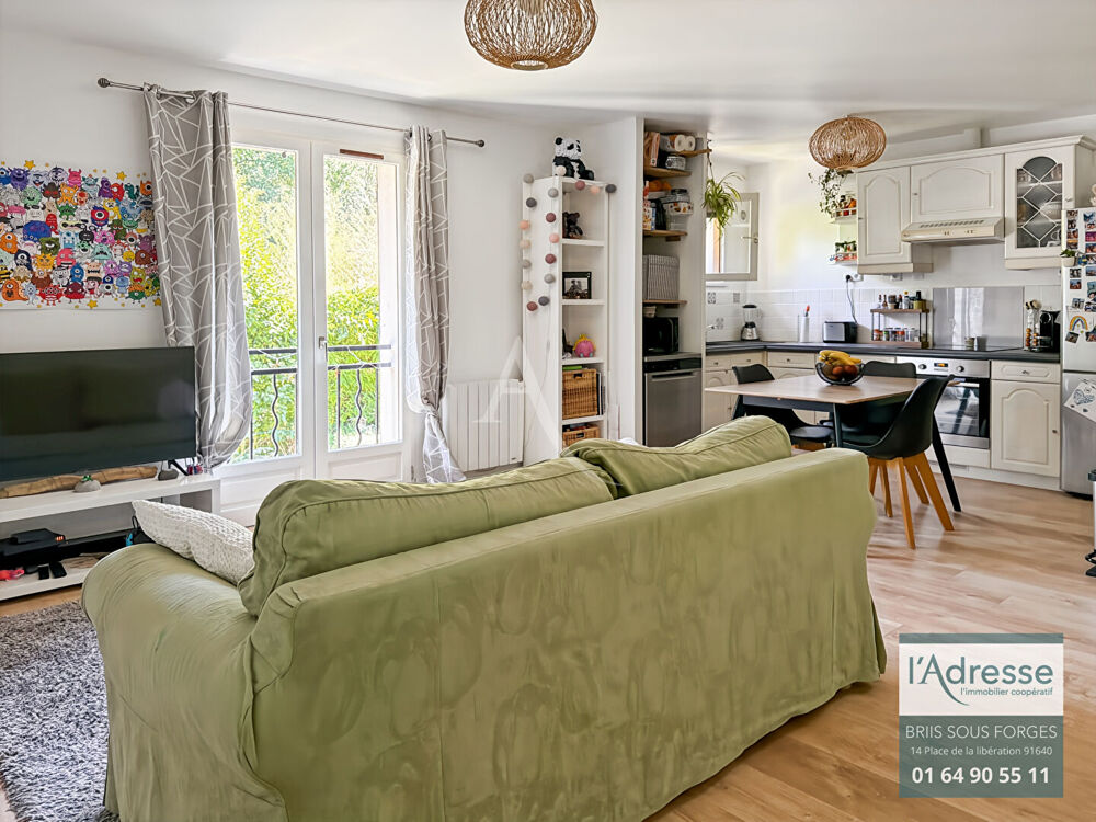 Vente Appartement APPARTEMENT 3P EN DUPLEX 70m² AU SOL A FORGES LES BAINS EN PARFAIT ETAT Forges les bains
