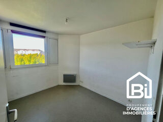  Appartement à louer 2 pièces 28 m²