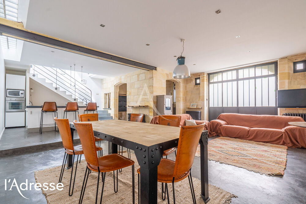 BORDEAUX JARDIN PUBLIC - Maison type loft de 128m² aux prestations conservées