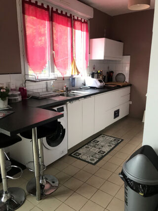  Appartement  louer 3 pices 89 m