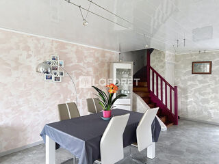  Maison à vendre 7 pièces 225 m²