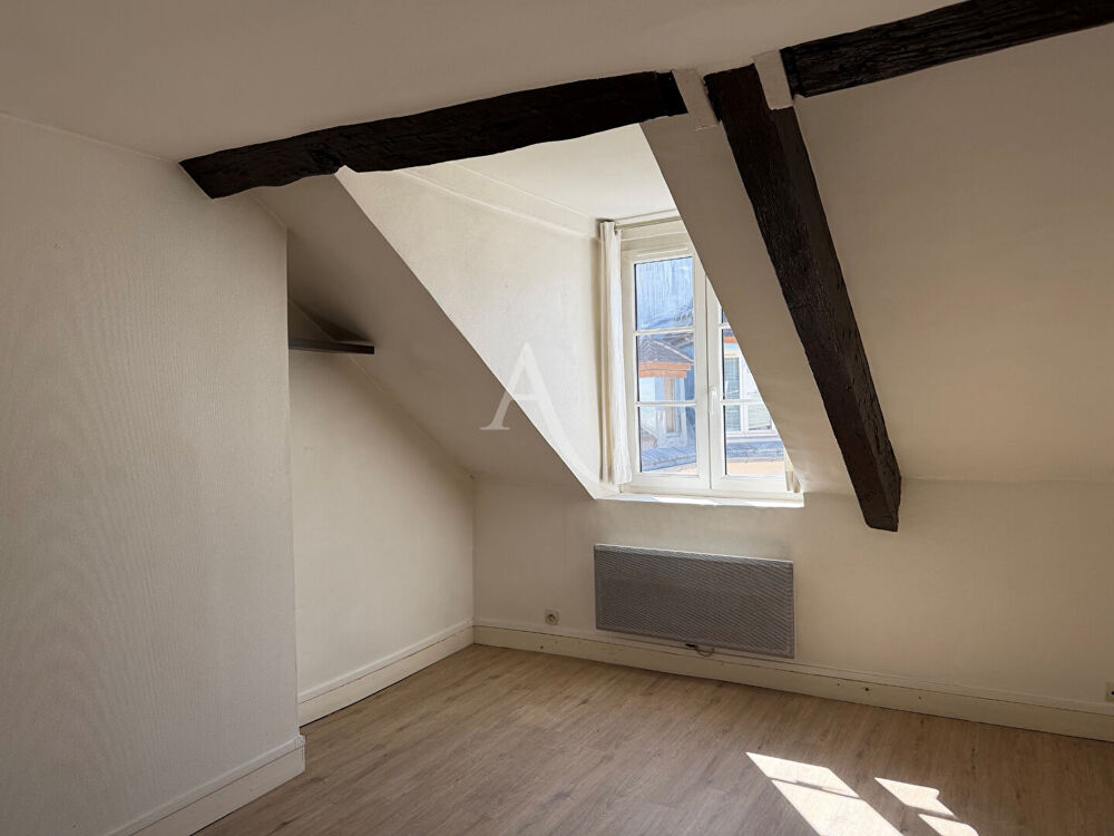Location Appartement Appartement PARIS   1 pièce   18 m² Paris 6
