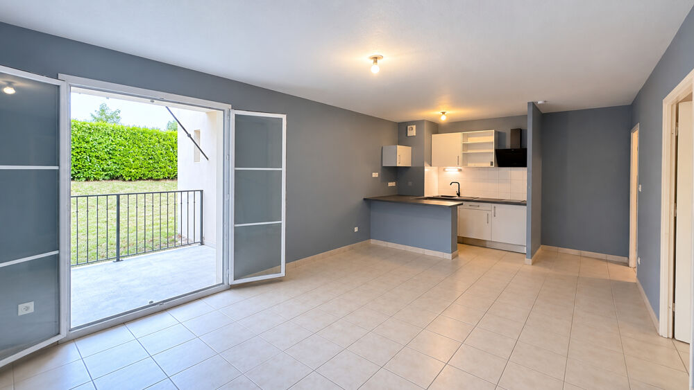 Location Appartement A LOUER APPARTEMENT DE TYPE 2 DANS UNE RESIDENCE DE STANDING -SECTEUR BLAYE Blaye