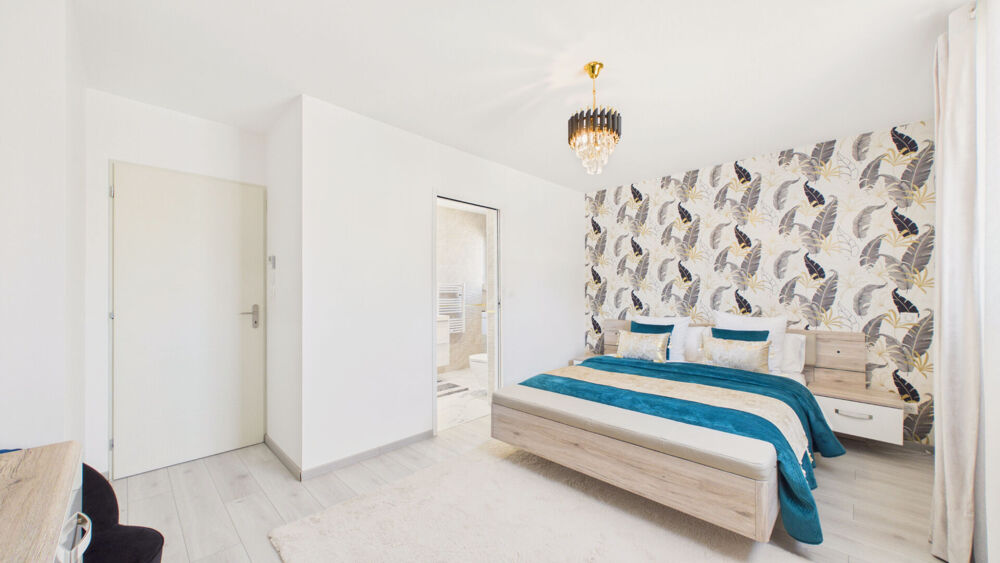 Vente Maison MAISON RE 2020 DE PLAIN PIED DE 152 m² AVEC PISCINE ET POOL HOUSE Bressols
