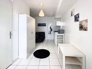  Appartement à louer 1 pièce 16 m²
