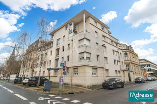  Parking / Garage  louer  Reims