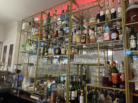 Fonds de Restauration BAR LICENCE IV avec Extraction Quartier des Quinconces 395000 33000 Bordeaux