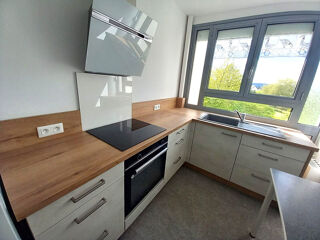  Appartement à louer 3 pièces 60 m²