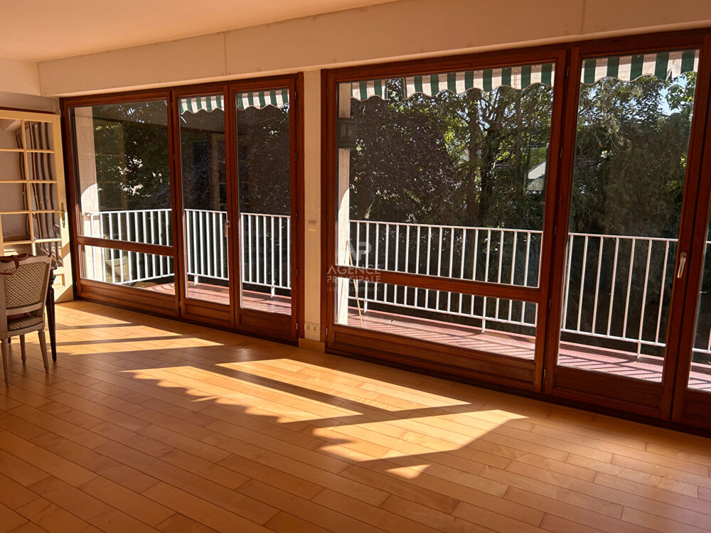 Vente Appartement Appartement Maisons Laffitte 5 pièce(s) 111.35 m2 Maisons laffitte