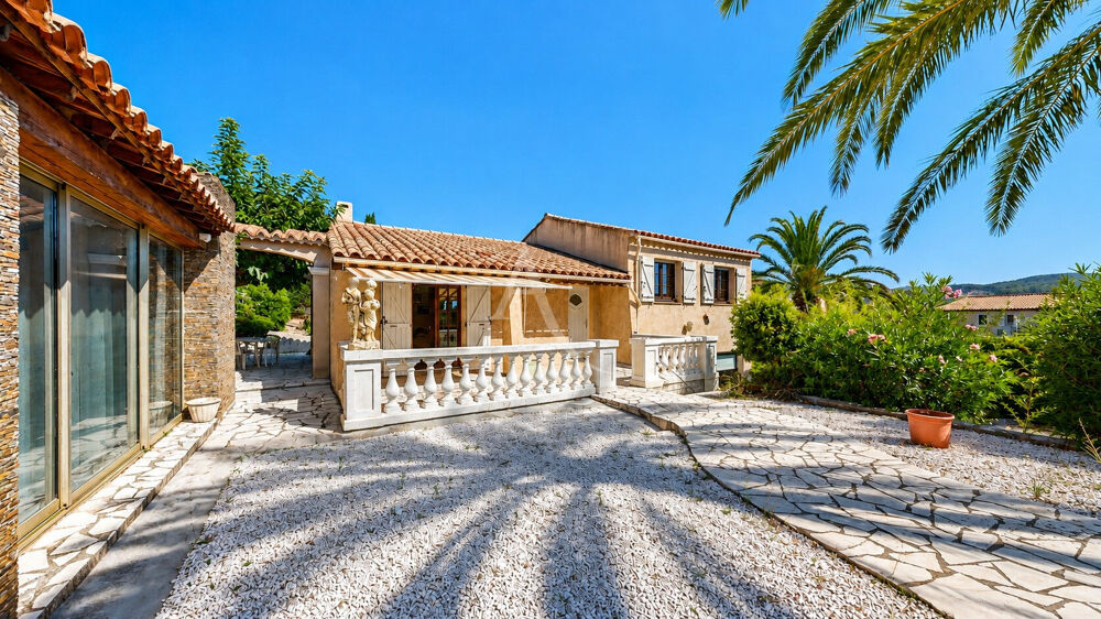 Vente Maison VILLA CARQUEIRANNE AVEC STUDIO INDEP ET GARAGE Carqueiranne