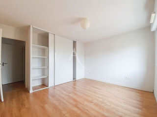  Appartement  vendre 4 pices 1 m