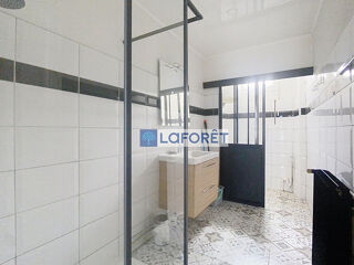  Appartement à louer 2 pièces 66 m²