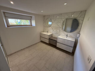  Maison  vendre 6 pices 179 m