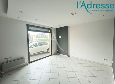   Local commercial Noisy Le Grand 151 m2 
