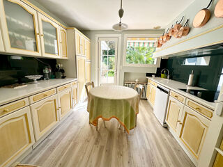  Maison � vendre 6 pi�ces 204 m�