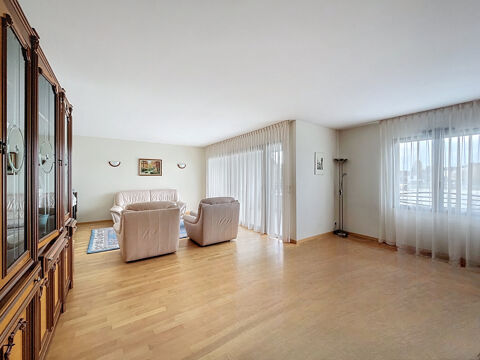  Appartement � louer 4 pi�ces 133 m�