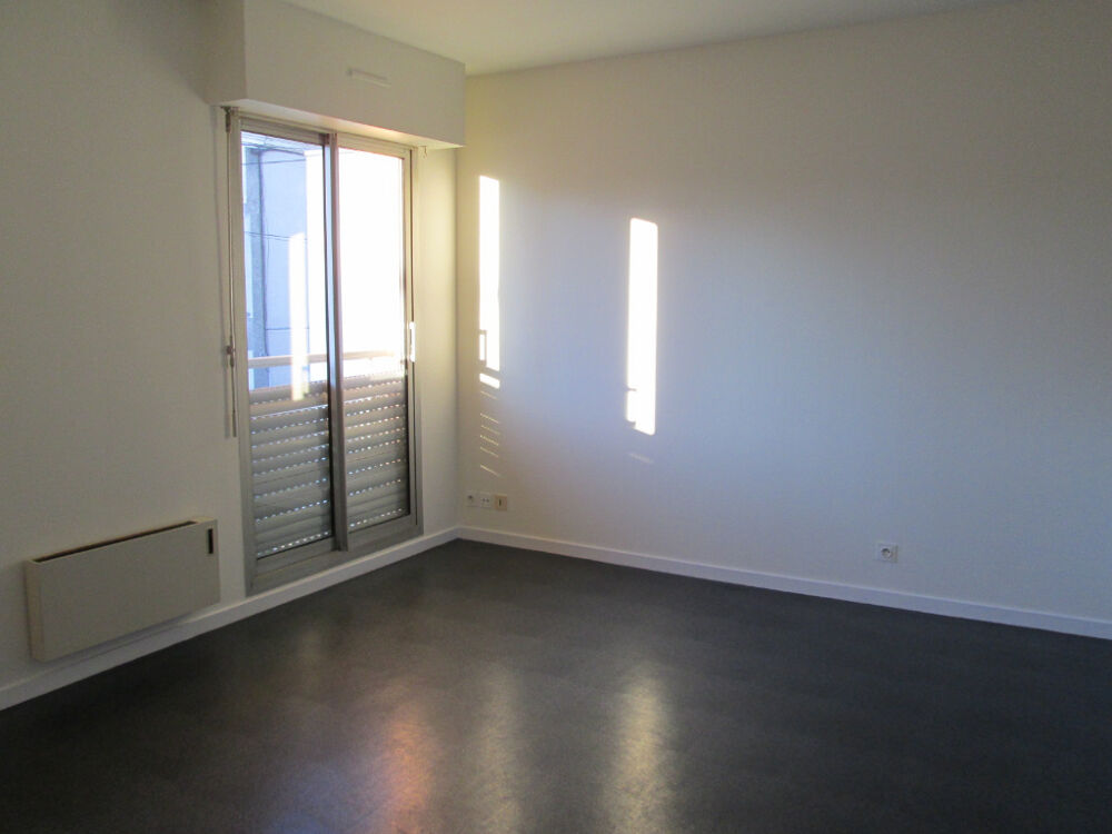 Location Appartement Appartement  1 pièce(s) 25 m2 Cholet