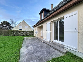  Maison à louer 6 pièces 122 m²