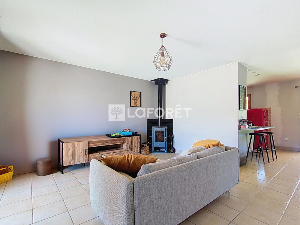 Vente Maison Maison Saint Nauphary 5 pièces 113 m2 avec piscine ! Saint nauphary